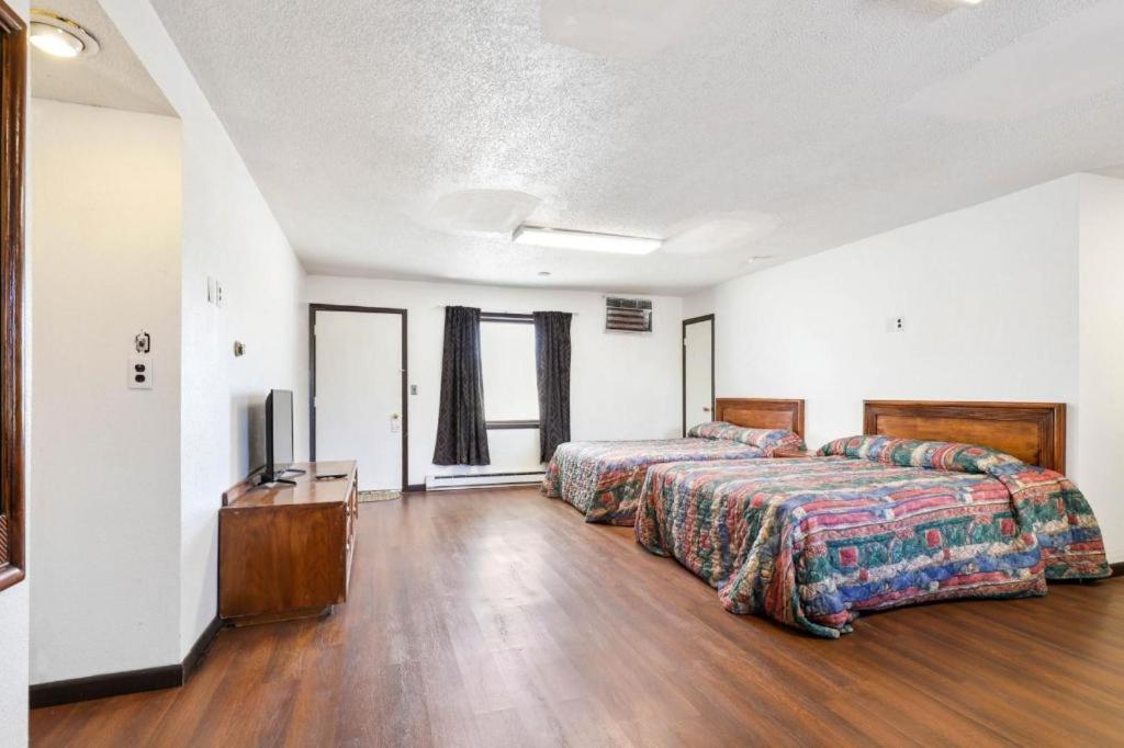 Hotel O Oskaloosa - Hwy 63/92 Buitenkant foto