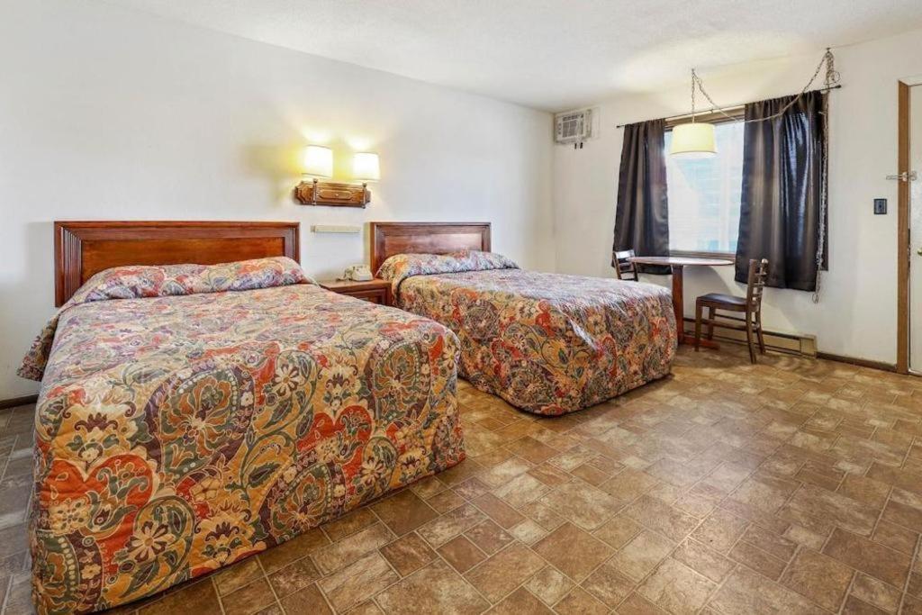Hotel O Oskaloosa - Hwy 63/92 Buitenkant foto